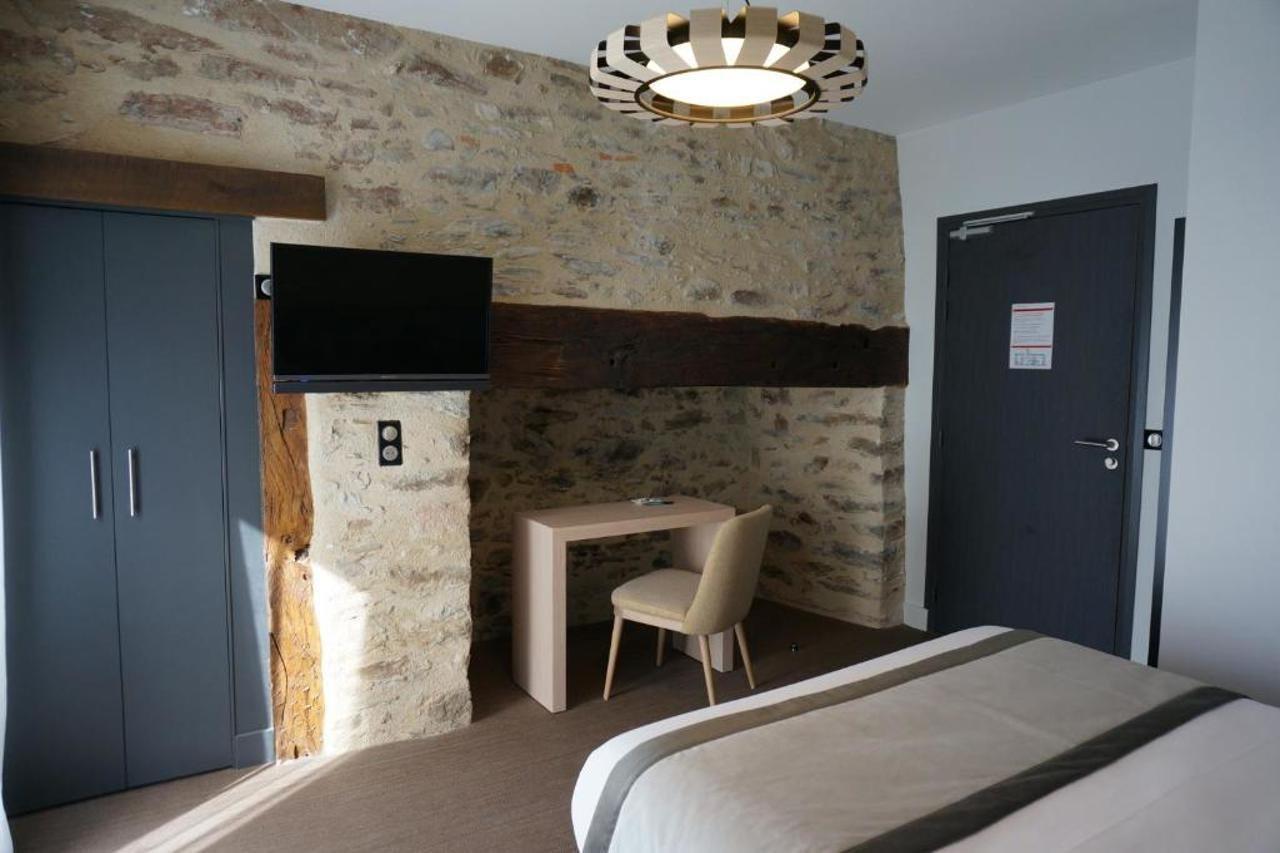 The Originals Relais Hotel Saint-Roch Salzuit المظهر الخارجي الصورة